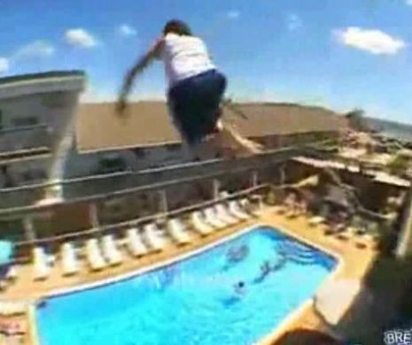 Supraviețuire MIRACULOASĂ. S-a aruncat de pe acoperişul unui hotel şi a scăpat nevătămat | VIDEO