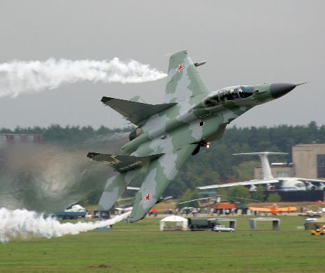 Un avion de vânătoare rusesc de tip MiG-29 s-a prăbuşit la Astrahan