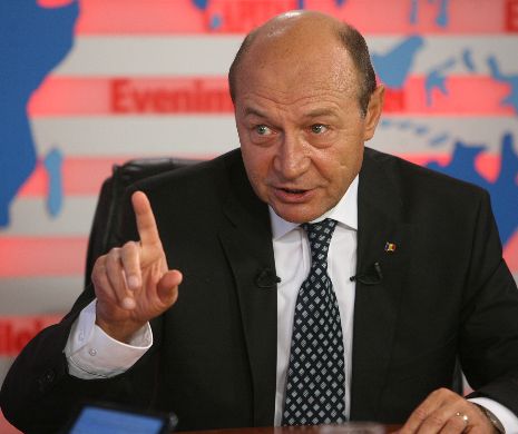 Băsescu îl trimite pe Ponta să găsească alți miniștri