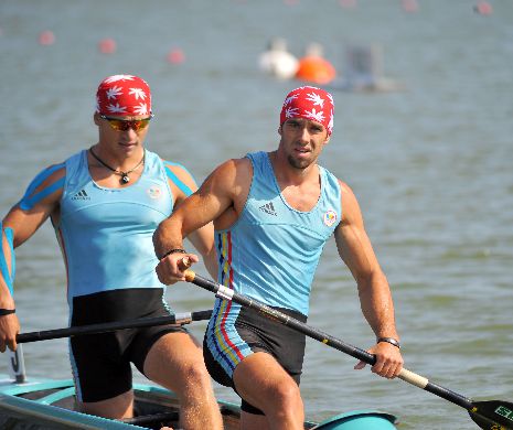 Dumitrescu și Mihalachi, campioni mondiali la canoe