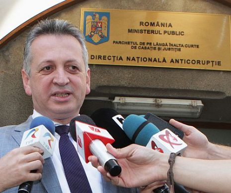 Fenechiu a dat în judecată PNL pentru a recupera datoriile din campania lui Crin Antonescu
