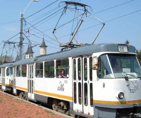 NEWS ALERT. Un bărbat a fost ÎNJUNGHIATîn tramvaiul 25 din Capitală