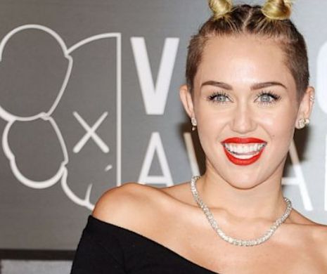 Premiile MTV. Miley Cyrus a oferit audienței un moment emoționant