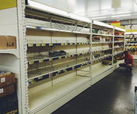 Rusia, în era embargoului alimentar. Cum arată rafturile supermarketurilor