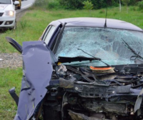 Trei oameni se zbat între viață și moarte după ce șoferul A ADORMIT la VOLAN I GALERIE FOTO