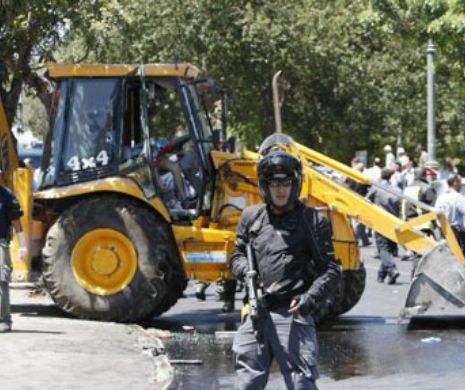 Un israelian a fost ucis într-un atac terorist cu buldozer la Ierusalim