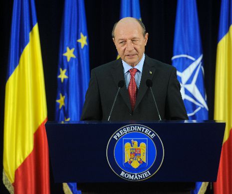 Băsescu: România solicită NATO consolidarea fl ancului estic, nu doar nord-estic