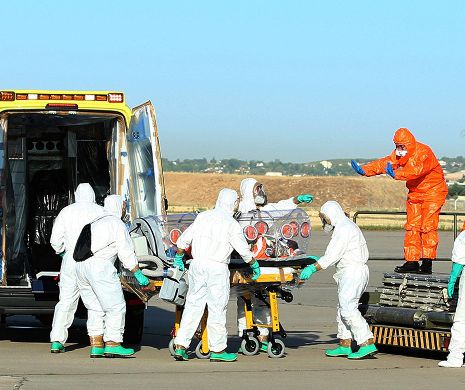 Epidemia Ebola se extinde: Un al doilea medic american a fost infectat în Africa