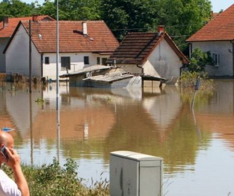 Inundaţii devastatoare în Serbia, Croaţia şi Bosnia-Herţegovina