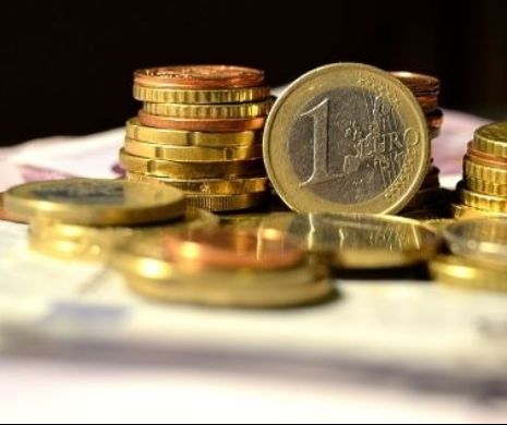 Leul creşte în faţa monedei euro