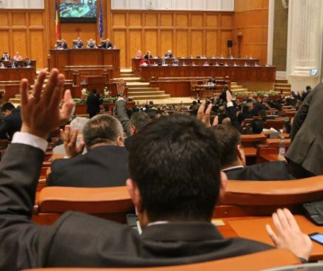 Senatorii au respins solicitarea preşedintelui Băsescu de a se menţine în Codul Penal infracţiunea de "presiuni asupra justiţiei"