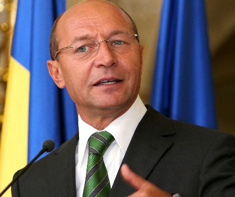Băsescu: Cer Guvernului să fie pregătit să preia rafinăria Ploiești