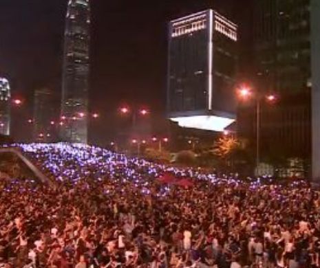 CRIZA din Hong Kong.AVERTISMENTUL CHINEI cu privire la protestele de stradă