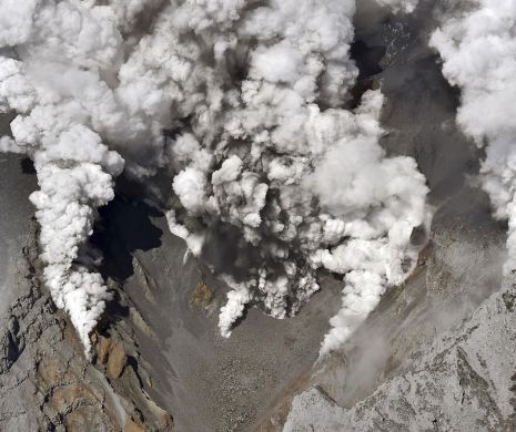 DEZASTRU în Japonia. Peste 40 de morți după ERUPȚIA vulcanului Ontake. Autoritățile se tem că vor descoperi noi VICTIME