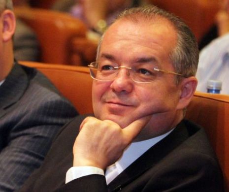 Emil Boc: Ponta să lămurească transparent şi responsabil acuzaţiile că ar fi fost ofiţer acoperit SIE