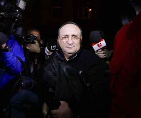 Fostul şef SPP, Dumitru Iliescu, ridicat de procurori la revenirea în ţară. Urmează să fie audiat de către DNA