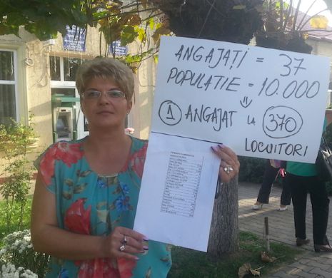 Funcționarii publici din cea mai bogată localitate din țară, în GREVĂ de protest
