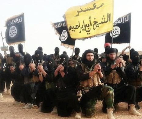 Poliția engleză: Cel puțin cinci britanici se alătură, săptămânal, grupării teroriste Statul Islamic