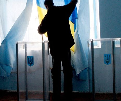 RĂZBOIUL HACKERILOR, în ajunul alegerilor legislative din Ucraina. ATACT INFORMATIC la Comisia electorală