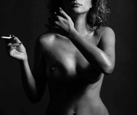 “Sunt un misogin care adoră Femeia”. Despre glorificarea trupului, cu fotograful Dragoş Cristescu