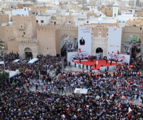 ALEGERI istorice în TUNISIA. Primul scrutin liber din ultimii 50 de ani
