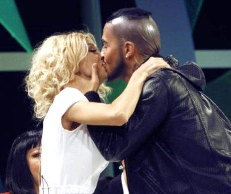 Andreea Bălan, sărut pasional cu Jorge