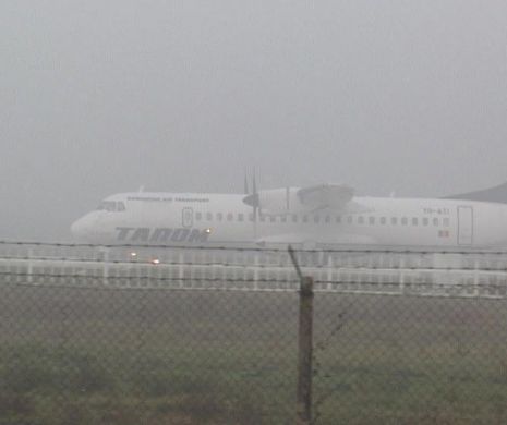 Ceața densă a paralizat temporar activitatea Aeroportului Cluj Napoca. Trei CURSE aeriene întârziate din cauza ceții dense