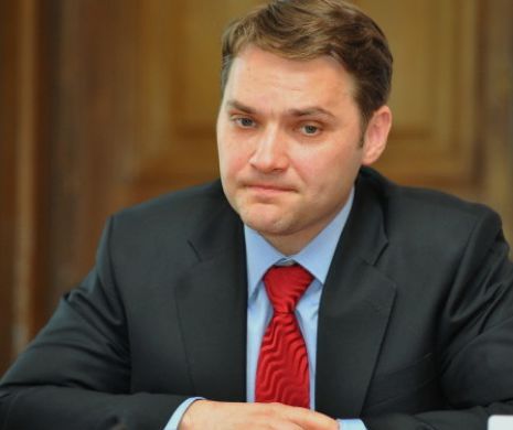 Dan Şova merge la şedinţa PSD, deşi a fost suspendat din funcţiile deţinute în partid