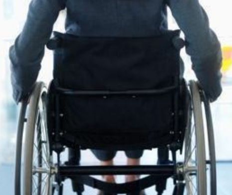 Doi puști de 11 ani au încercat să prăduiască o invalidă