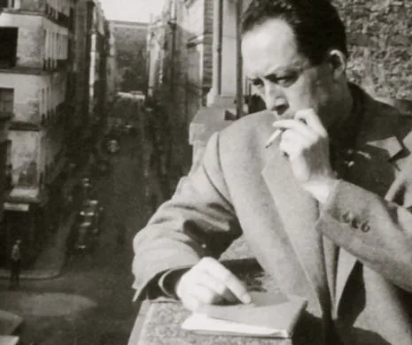 EPISTOLĂ INEDITĂ. Ce-i scria Camus lui Sartre, înainte de CEARTA care le-a stricat prietenia | FOTO