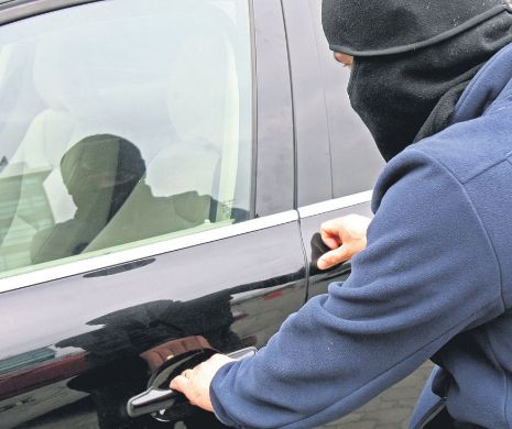 EXCLUSIV PRINT. Tupeu: au vândut un autoturism furat unui polițist. 7 metode prin care hoții te lasă fără mașină