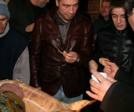 Focar de TRICHINELOZĂ la Arad. Poliția a deschis o anchetă