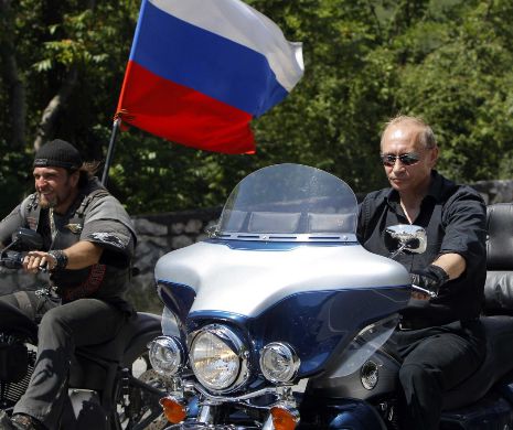 În căutarea gloriei pierdute: Putin își trimite bombardierele până în Caraibe și distrugătoare în largul Australiei
