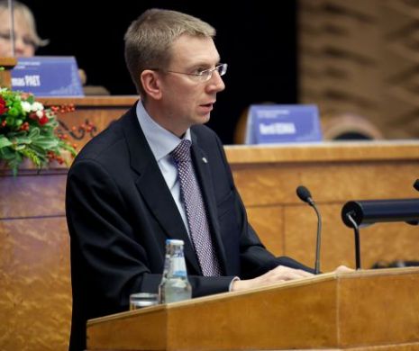 Ministrul de externe al Letoniei anunţă pe reţelele de socializare că este gay