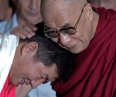 Părerile incredibile ale lui Dalai Lama DESPRE MÂNCARE