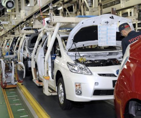 Toyota: Peste 360.000 de mașini, rechemate la service pentru defecte