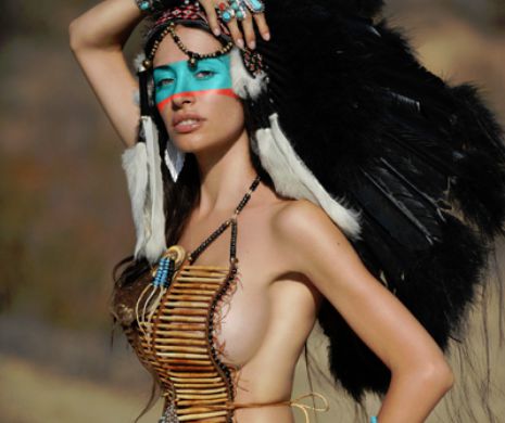 Tribale, excentrice, aproape goale: Invazia fantasmagoricelor femei INDIENCE NAVAJO | GALERIE FOTO