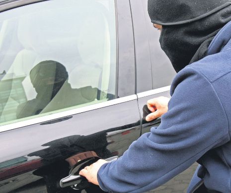 Tupeu: au vândut un autoturism furat unui polițist. 7 metode prin care hoții te lasă fără mașină