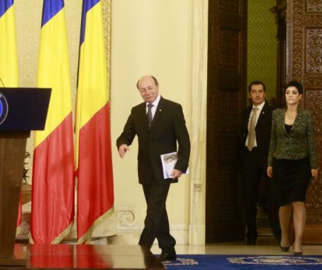 Băsescu: Serviciile s-au implicat, prin Meleşcanu, în campanie. Raportul filajului Bica-Udrea, secret