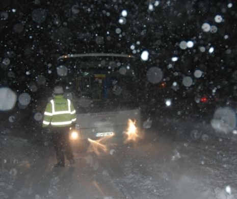 COD GALBEN de ninsoarea și polei în aproape toată țara. Vicepremierul Gabriel Oprea a convocat duminică Comitetul Național pentru Situații Speciale de Urgență