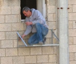 DOREL n-a fost inventat în România. DOVADA că lumea e plină de meşteri fără minte | GALERIE FOTO