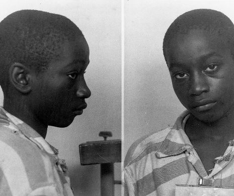 Executat la 14 ani, găsit nevinovat după 70 de ani! A trebuit să fie așezat pe o carte de telefoane pentru a fi electrocutat | VIDEO