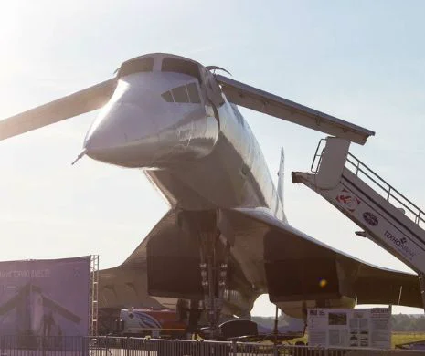 GIGANTUL zburător. Cum arată, în INTERIOR, ultimul avion supersonic RUSESC Tu-144, încă funcțional | GALERIE FOTO