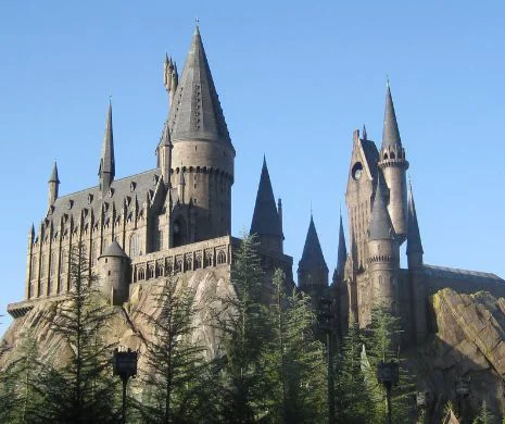 Hogwarts, celebra școală de magie din seria Harry Potter s-a deschis în realitate