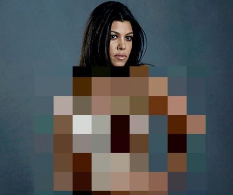 Însărcinată și GOALĂ pușcă. Sora lui Kim Kardashian arată TOT într-un pictorial