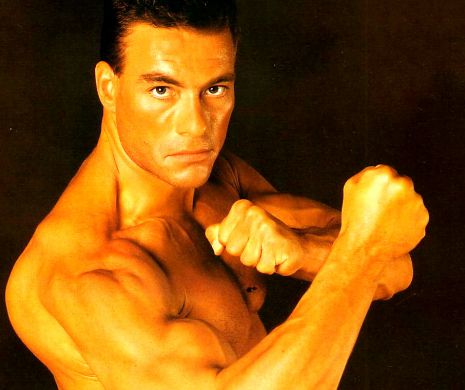 Jean-Claude Van Damme arata incredibil la 54 de ani! Actorul si-a fotografiat BICEPSUL, fanii au ramas uimiti! Cum arata bratul sau