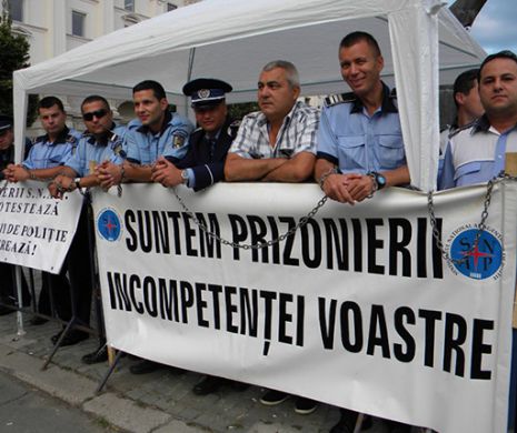 Klaus Iohanis a fost invitat la PROTESTUL POLIȚIȘTILOR împotriva „JOCURILOR DE CULISE”
