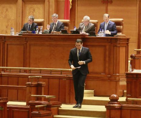 Parlamentul a început dezbaterea pe bugetul din 2015. Ponta reamintește că nu se introduc taxe noi