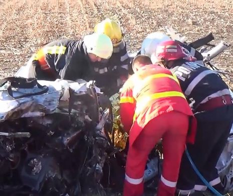 Pompierii și angajații SMURD, suspecți că ar fi furat 10.000 de lei de la locul unui accident grav