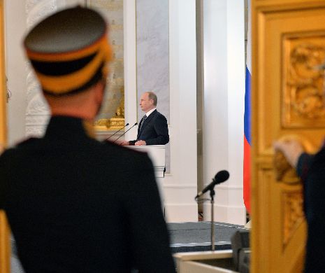 Putin atacă Occidentul, dar vrea să evite recesiunea în 2015